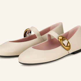 Baleríny Mary Jane, Pretty Ballerinas/Breuninger, 3130 Kč
Baleríny Mary Jane, Pretty Ballerinas/Breuninger, 3130 Kč