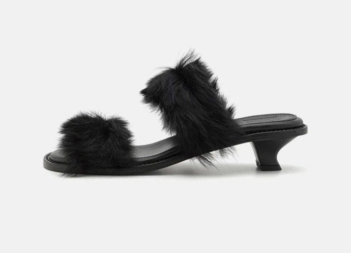 Pantoflíčky, By Malene Birger, Zalando, 9720 Kč

