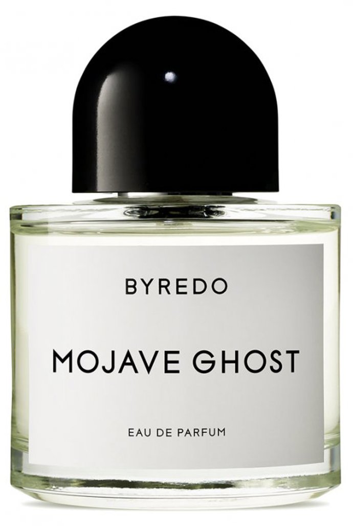 Byredo Mojave Ghost s vůní ambrettu, fialky, magnolie, santalového dřeva, ambry, cedru a pižma, 50 ml, 4250 Kč
