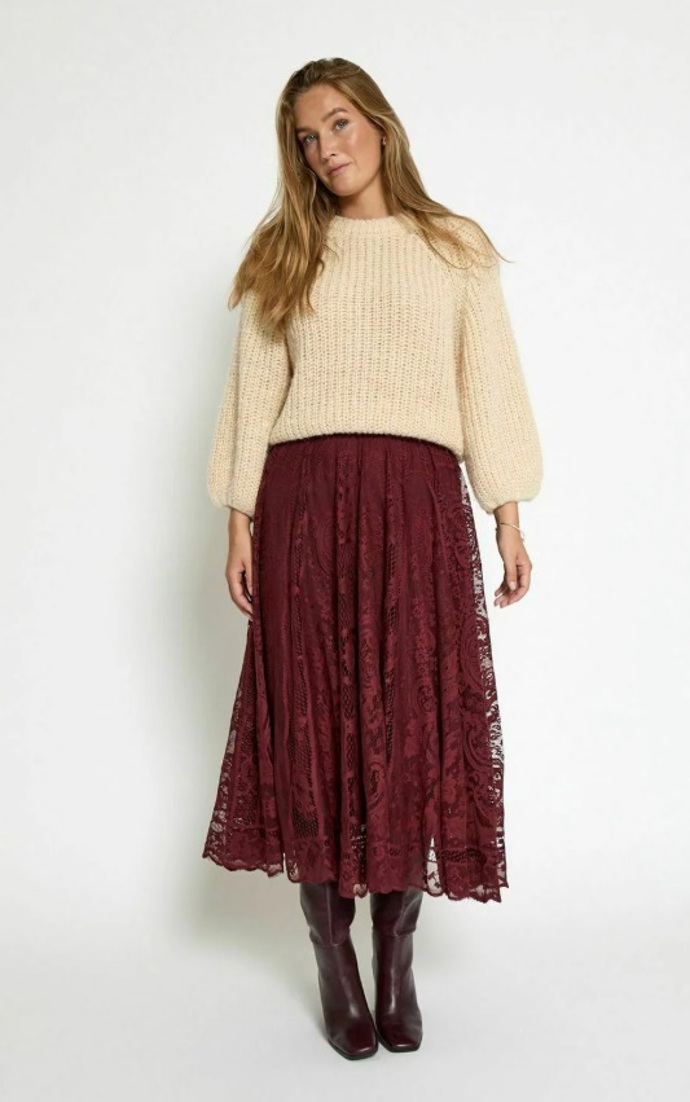 Krajková maxi sukně, PEPPERCORN, 1 225 Kč
