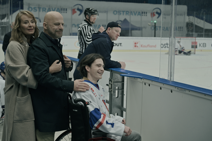 Film Neporazitelní
