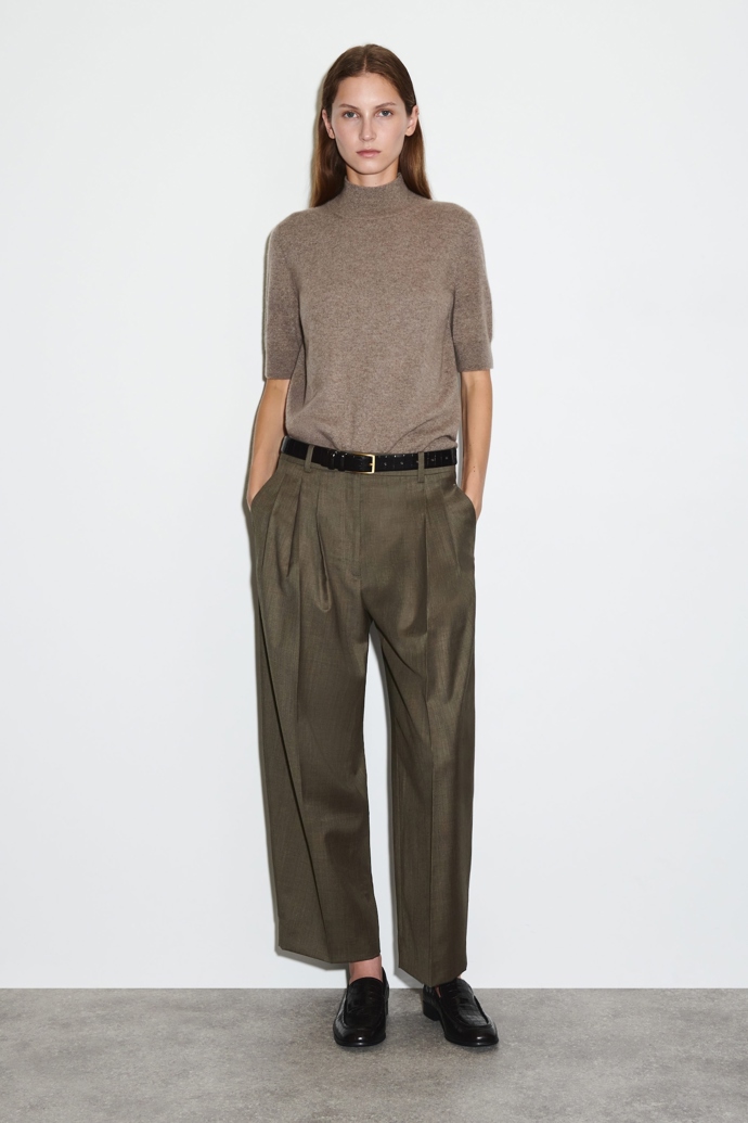 Cos, 129 eur
Cos, 129 eur