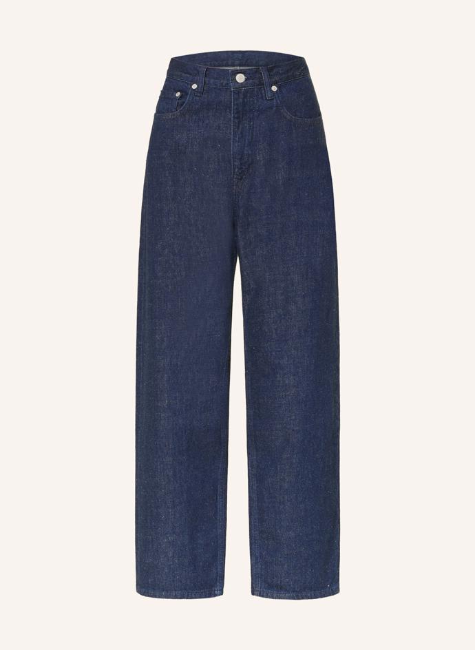 COS, 2450 Kč, breuninger.com
