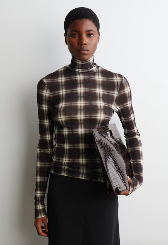 COS, 49 eur
COS, 49 eur