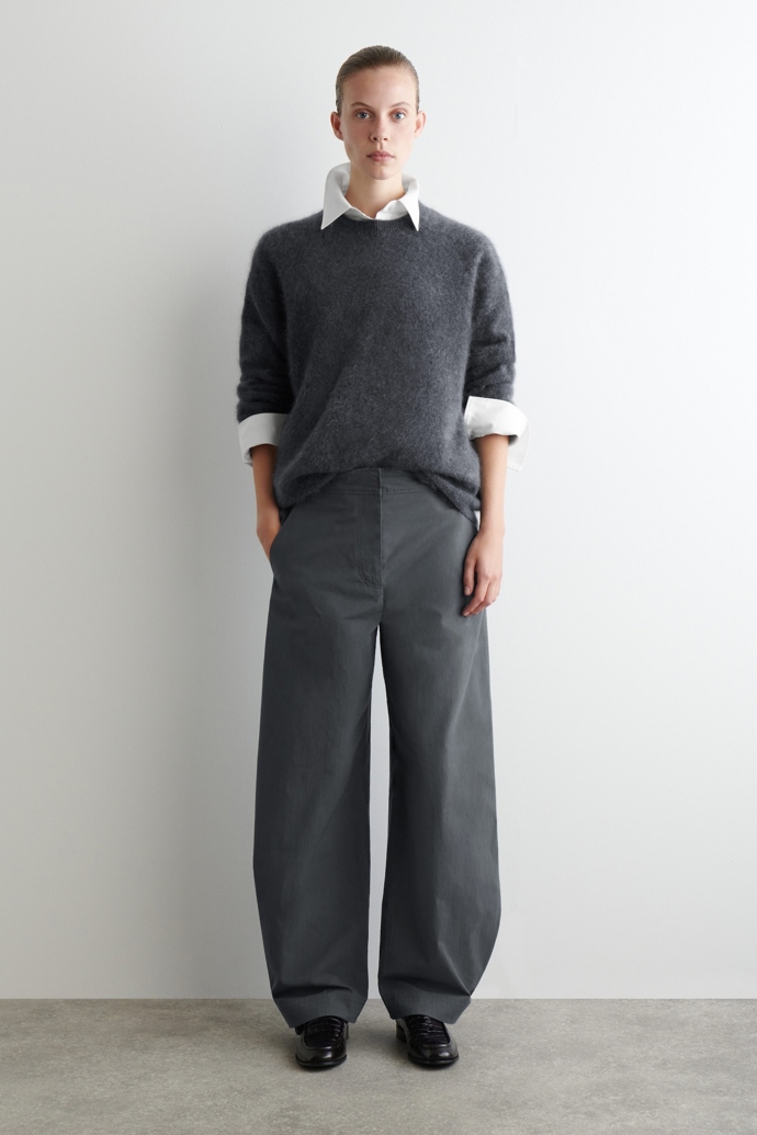 Cos, 89 eur
Cos, 89 eur