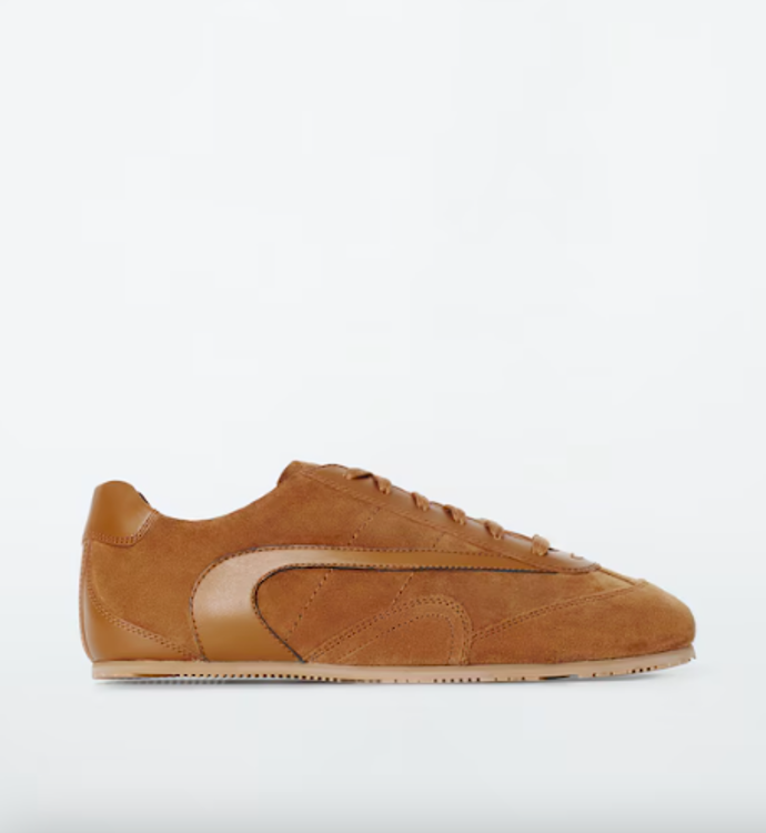 COS, 99 eur
COS, 99 eur
