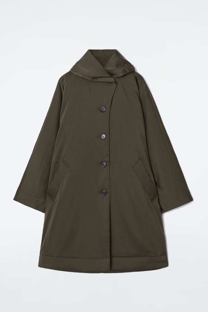 COS, od 5474 Kč
COS, od 5474 Kč