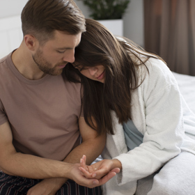 Jenže teď přišel manžel paní Magdy s něčím, co ji šokovalo. Nemohla uvěřit tomu, co se to děje. Ne, nepodvedl jí ani nic podobného. Prostě jen chce neustále zkoušet něco nového.
Jenže teď přišel manžel paní Magdy s něčím, co ji šokovalo. Nemohla uvěřit tomu, co se to děje. Ne, nepodvedl jí ani nic podobného. Prostě jen chce neustále zkoušet něco nového.
