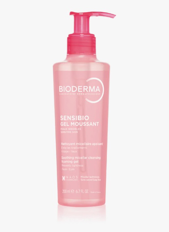 Jemný zklidňující čisticí a odličovací gel, Bioderma, 281 Kč
