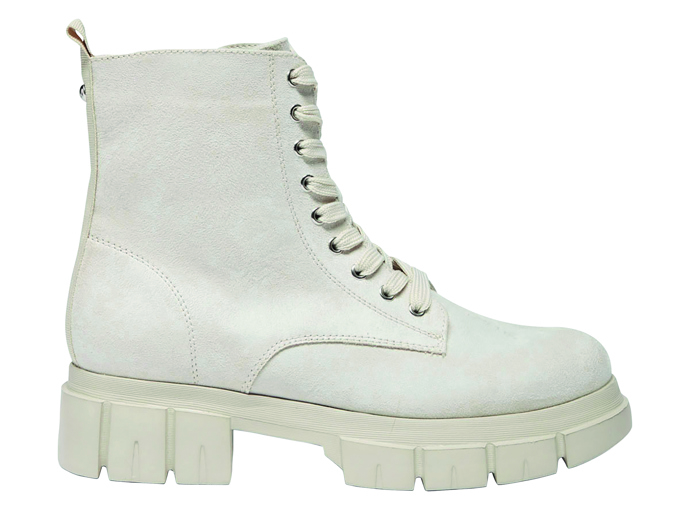 Deichmann, 1299 Kč
