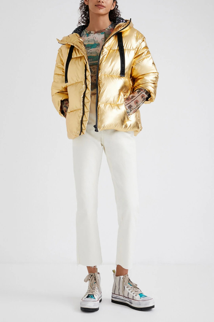 Metalický puffer, Desigual, 2299 Kč
