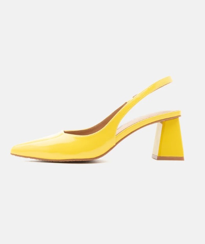 Slingback lodičky na blokovém podpatku, Bianco, 1 700 Kč
