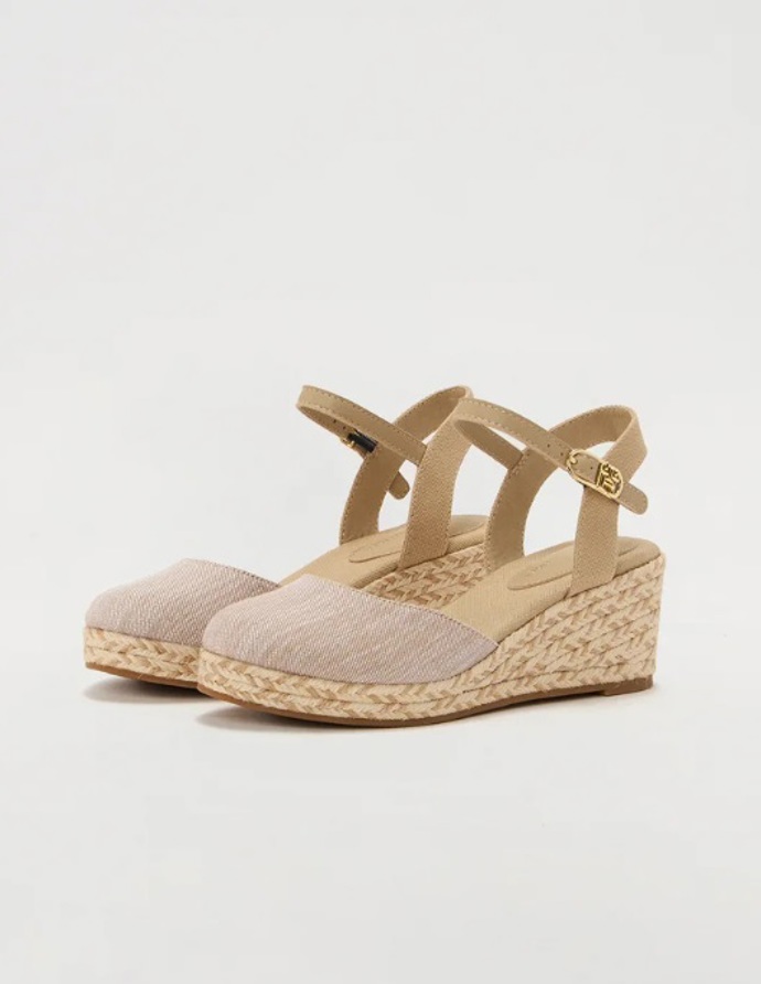 Espadrilky na klínku, Tommy Hilfiger, 2 490 Kč
