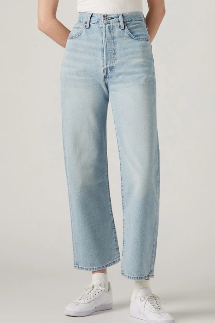 Volné džíny, Levi's®, 2 250 Kč
