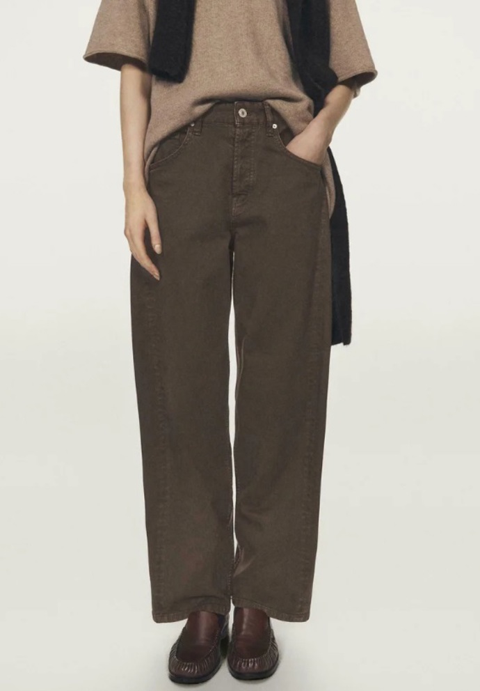 Rovné džíny, Massimo Dutti, 1 999 Kč
