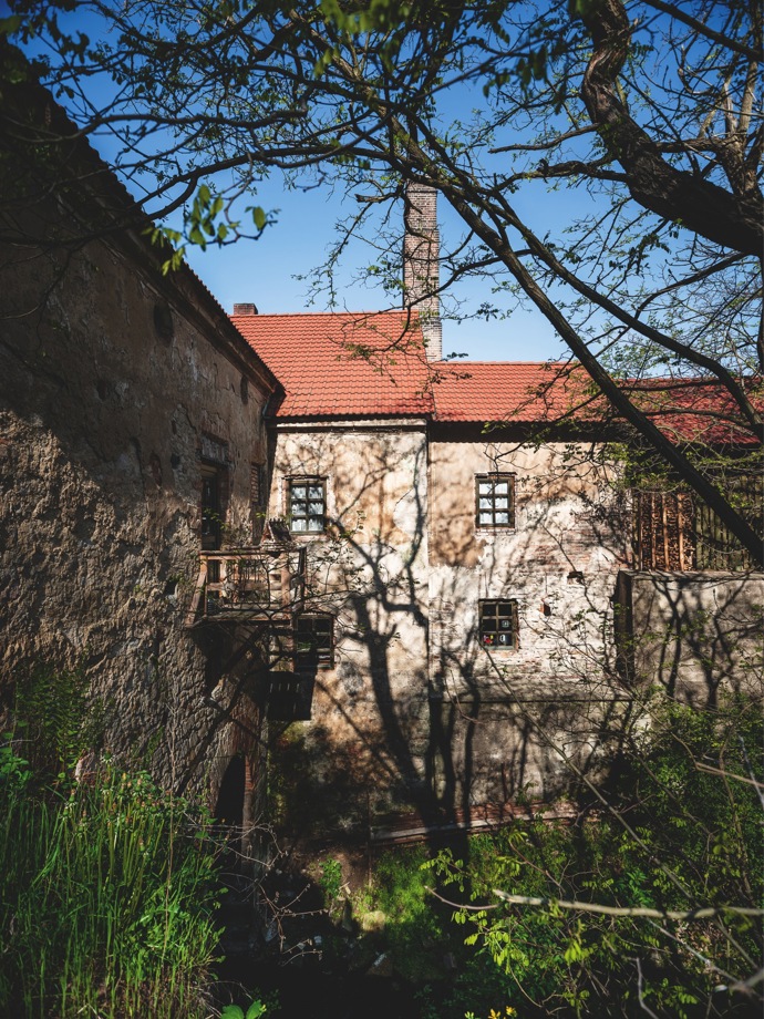 Kouzelný mlýn nedaleko Prahy.
Kouzelný mlýn nedaleko Prahy.