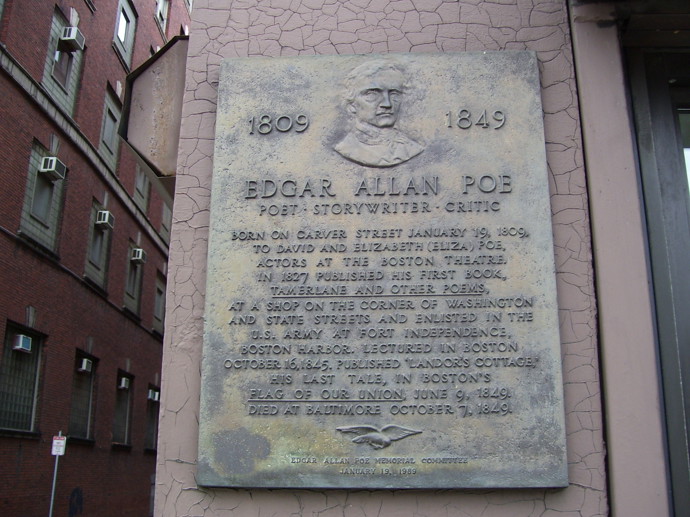 plaketa označující místo Poeova narození v Bostonu
