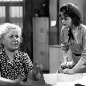 Mladá Dana Hlaváčová ve snímku Eliška a její rod (1966)
Mladá Dana Hlaváčová ve snímku Eliška a její rod (1966)