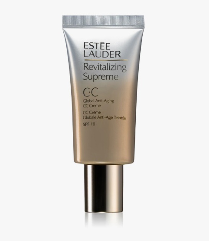 CC krém s omlazujícím účinkem SPF 10, Estée Lauder, 1 296 Kč
