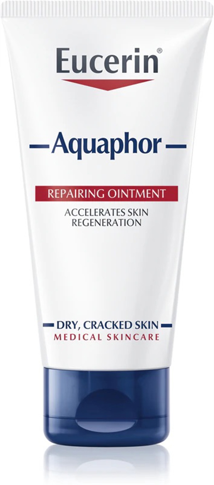 Hydratační krém, Eucerin, 305 Kč
Hydratační krém, Eucerin, 305 Kč