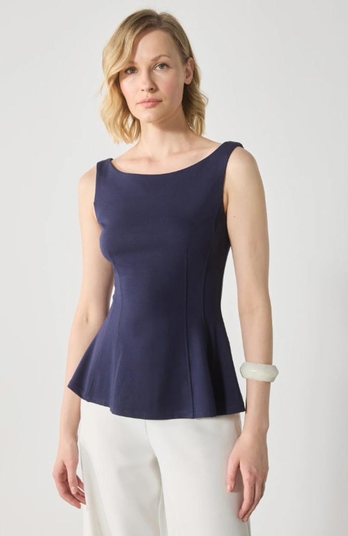 Áčkový peplum top, Anna Field, 330 Kč
