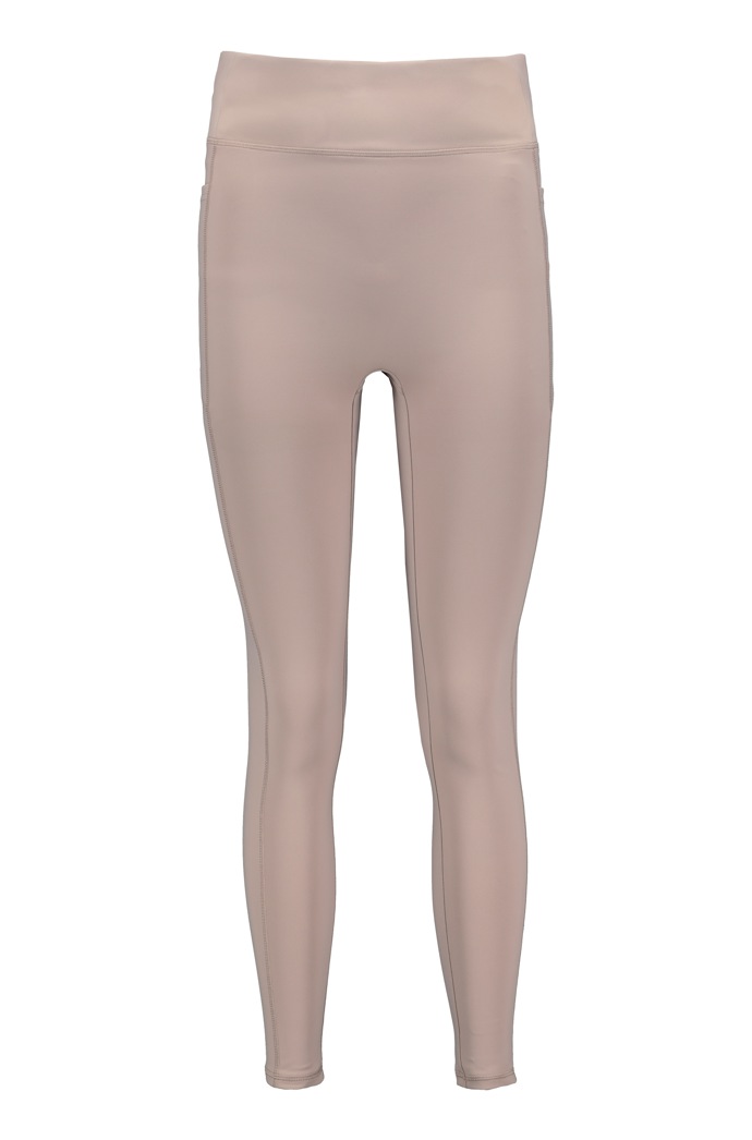F&F, 399 Kč
F&F, 399 Kč