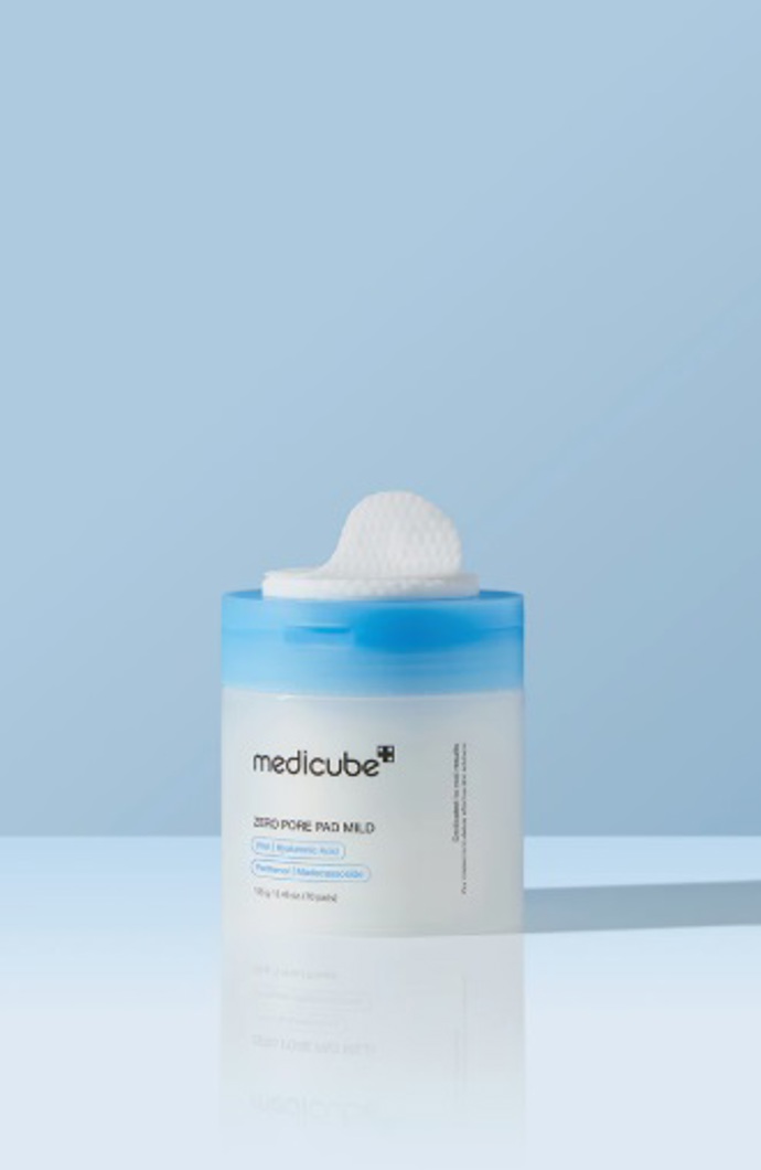 Peelingové pleťové tamponky pro citlivou pleť, Medicube, 467 Kč
