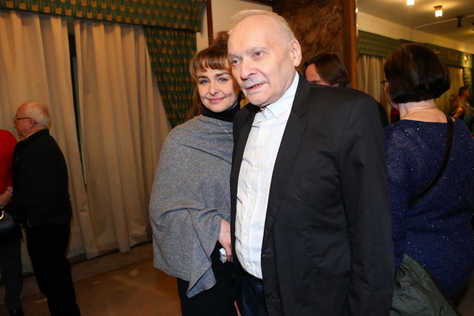 Partnera po svém boku Andrea tají
Partnera po svém boku Andrea tají