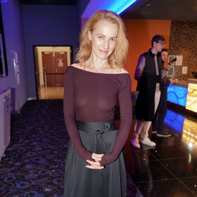 Blesky fotoaparátů odhalily více než by Petra čekala
