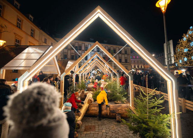 Adventní trhy 2025: Kam a kdy se můžete podívat v Česku i v zahraničí Adventní trhy 2025: Kam a kdy se můžete podívat v Česku i v zahraničí