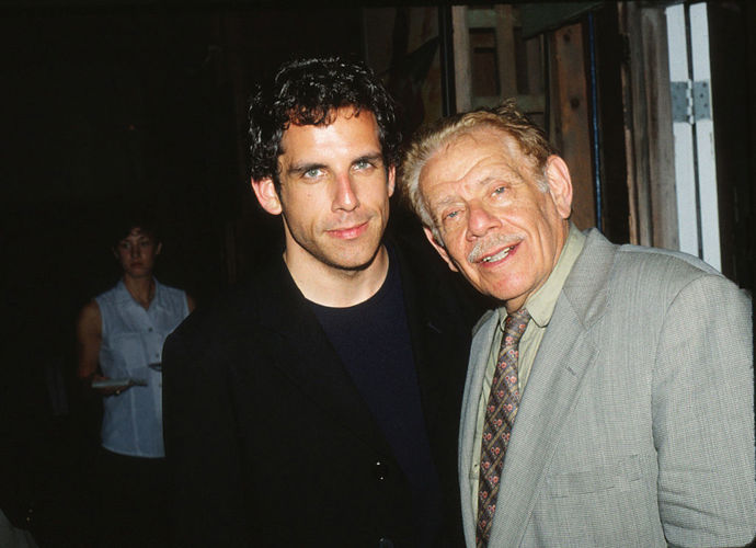 Ben Stiller si dokonce se svým tatínkem Jerrym zahrál v několika filmech. Jenom si vzpomeňte na Zoolander nebo The Hearthbreak Kid.
Ben Stiller si dokonce se svým tatínkem Jerrym zahrál v několika filmech. Jenom si vzpomeňte na Zoolander nebo The Hearthbreak Kid.