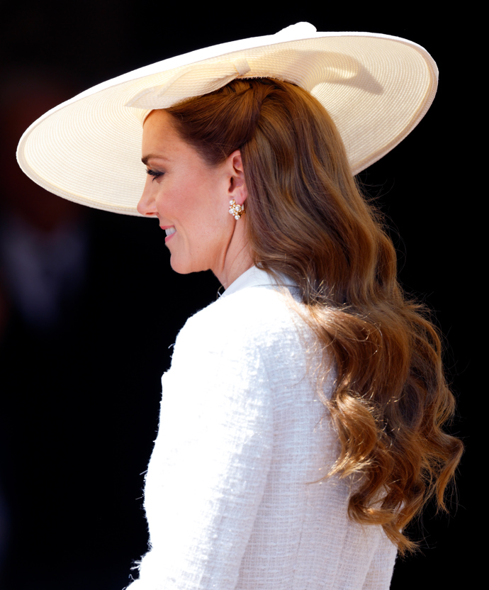 Princezna Kate zesvětluje své kaštanové kadeře
