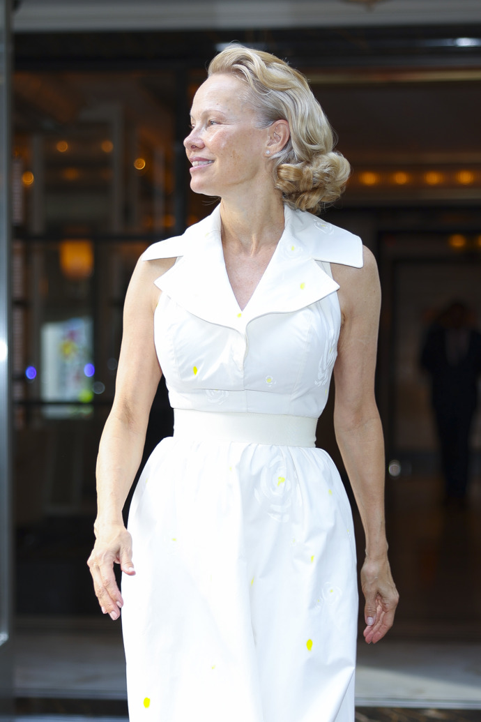 Pamela Anderson
Pamela Anderson