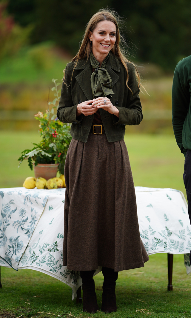 Podzimní outfit Kate Middleton
