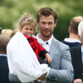 Chris Hemsworth s dcerou
