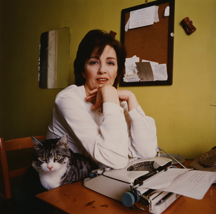 Skandál takových rozměrů provázel Christine Keeler už po celý zbytek jejího života. Zemřela v roce 2017, když jí bylo 75 let.
Skandál takových rozměrů provázel Christine Keeler už po celý zbytek jejího života. Zemřela v roce 2017, když jí bylo 75 let.