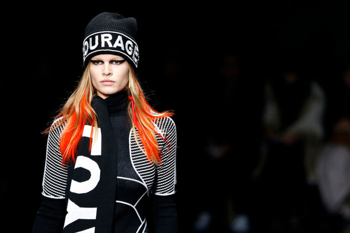 Versace
