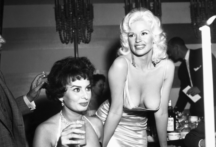 Sophia Loren a Jayne Mansfield Sophia Loren a Jayne Mansfield