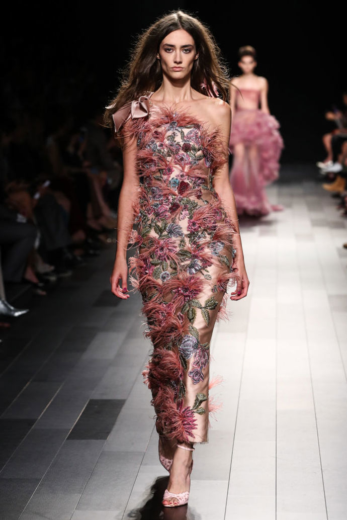 Marchesa kolekce Marchesa kolekce