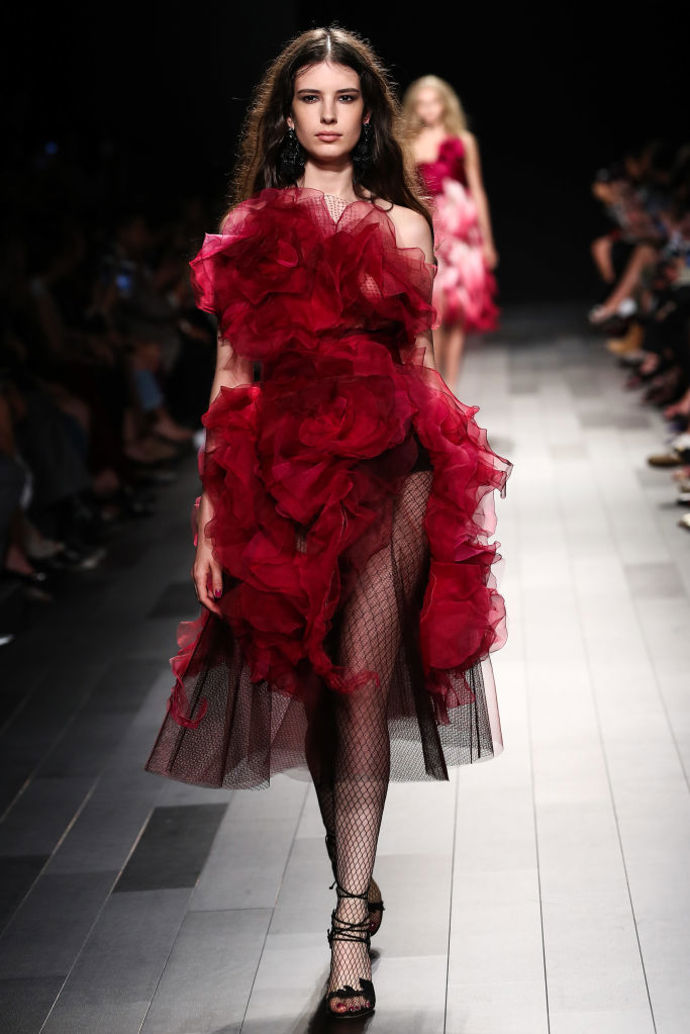 Marchesa kolekce Marchesa kolekce