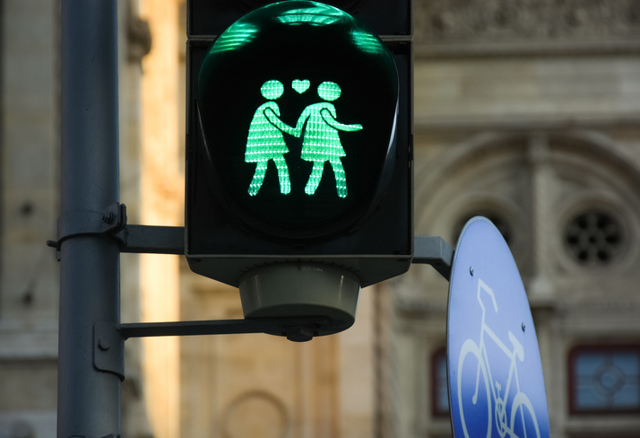 Dítě, rodiče, společnost a coming out