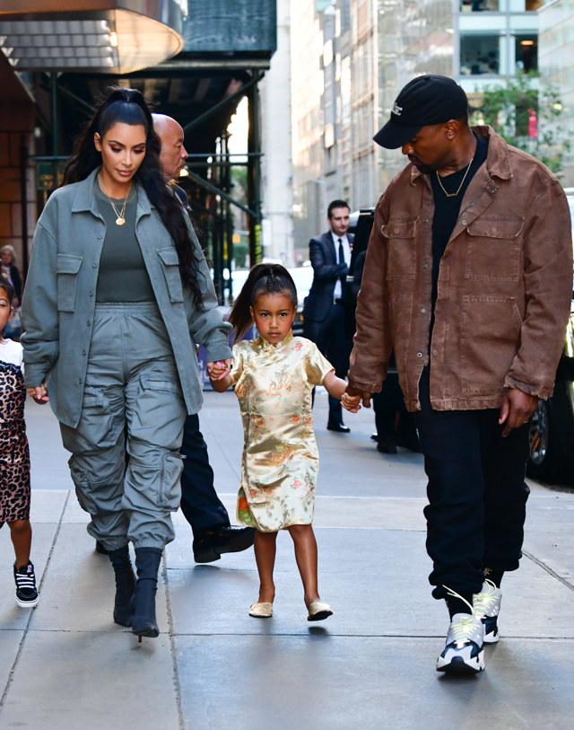 Kim Kardashian West čelí kritice, kvůli narovnávání vlasů své dceři North