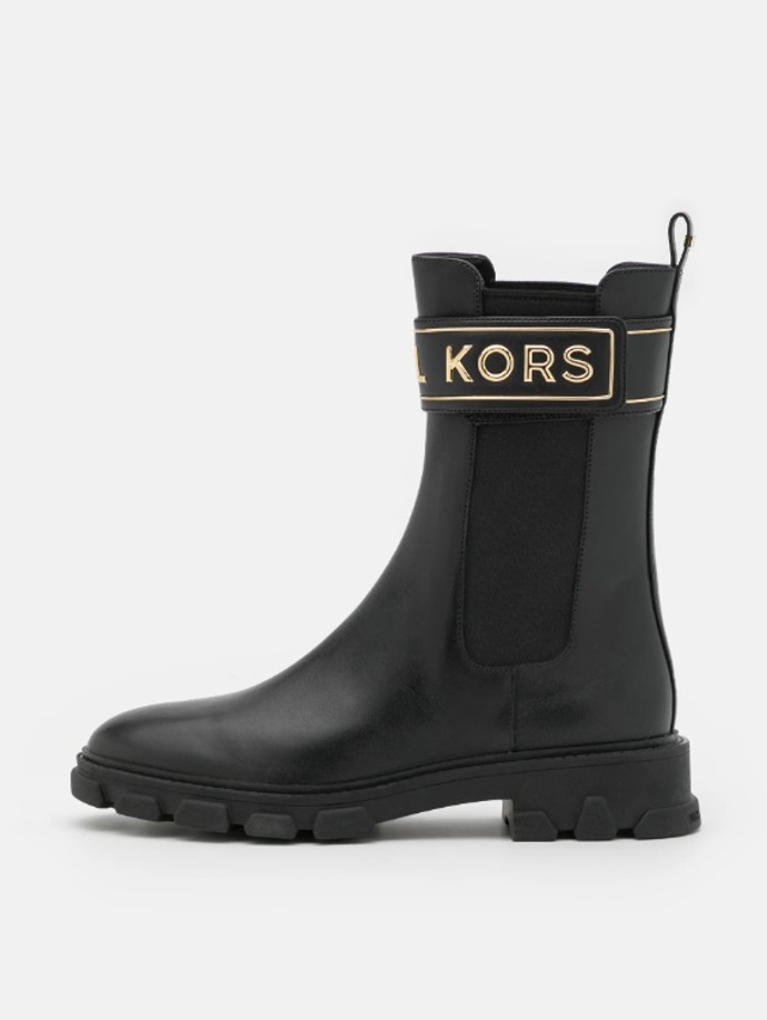 Vysoké chelsea boty, Michael Kors, 6 600 Kč
