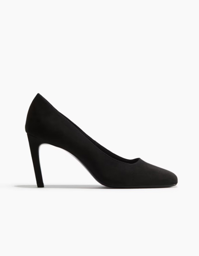Lodičky s hranatou špičkou, H&M, 719 Kč
