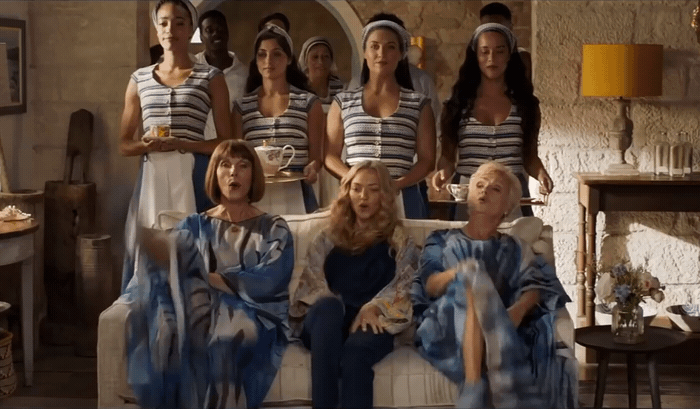 10 nejlepších scén z pokračování filmu Mamma Mia! 10 nejlepších scén z pokračování filmu Mamma Mia!