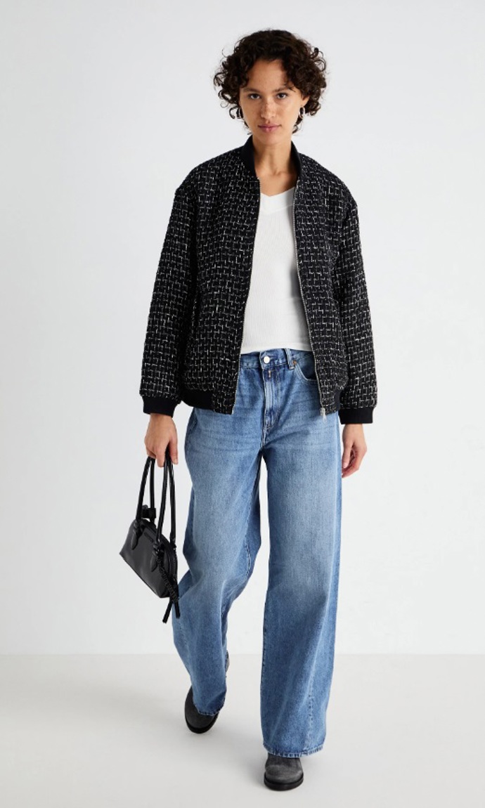 Elegantní bomber, Vero Moda, 1 680 Kč
