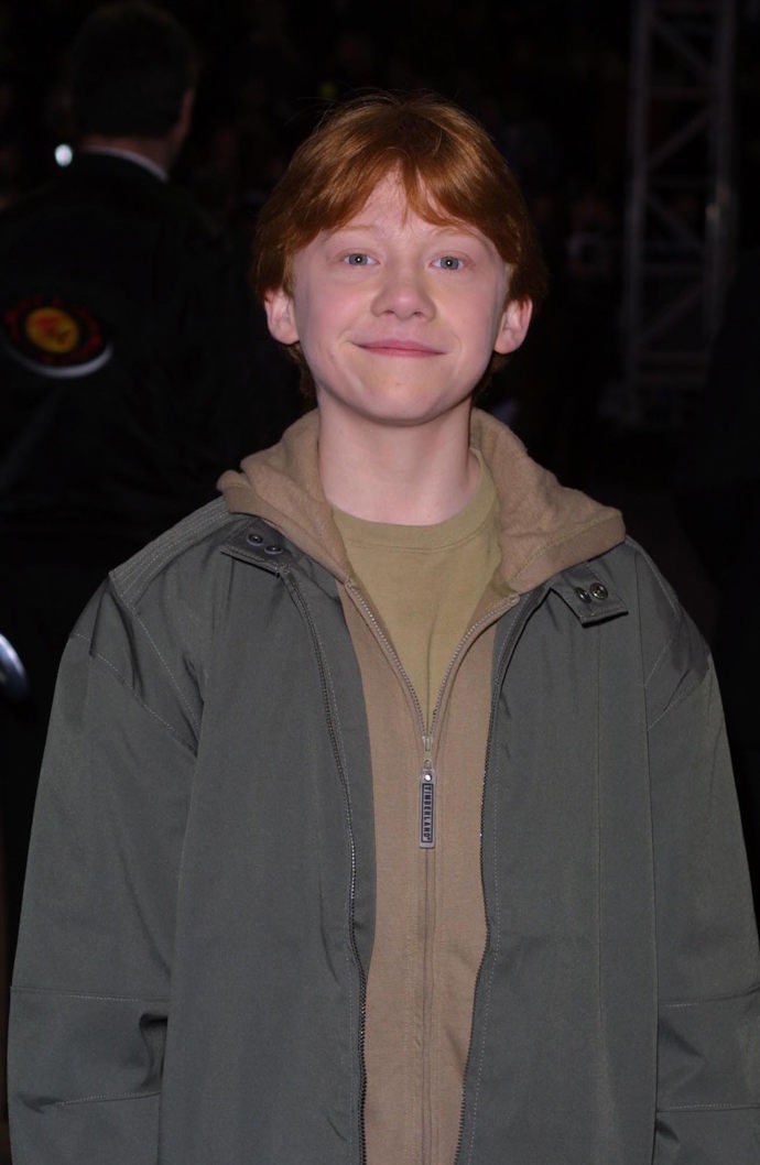 Rupert Grint jako dítě
Ruperta Grinta si nejspíše pamatuje každý díky jeho vtipným grimasám a obdivuhodné práci s hlasem v roli Rona Weasleyho.
Rupert Grint jako dítě
Ruperta Grinta si nejspíše pamatuje každý díky jeho vtipným grimasám a obdivuhodné práci s hlasem v roli Rona Weasleyho.