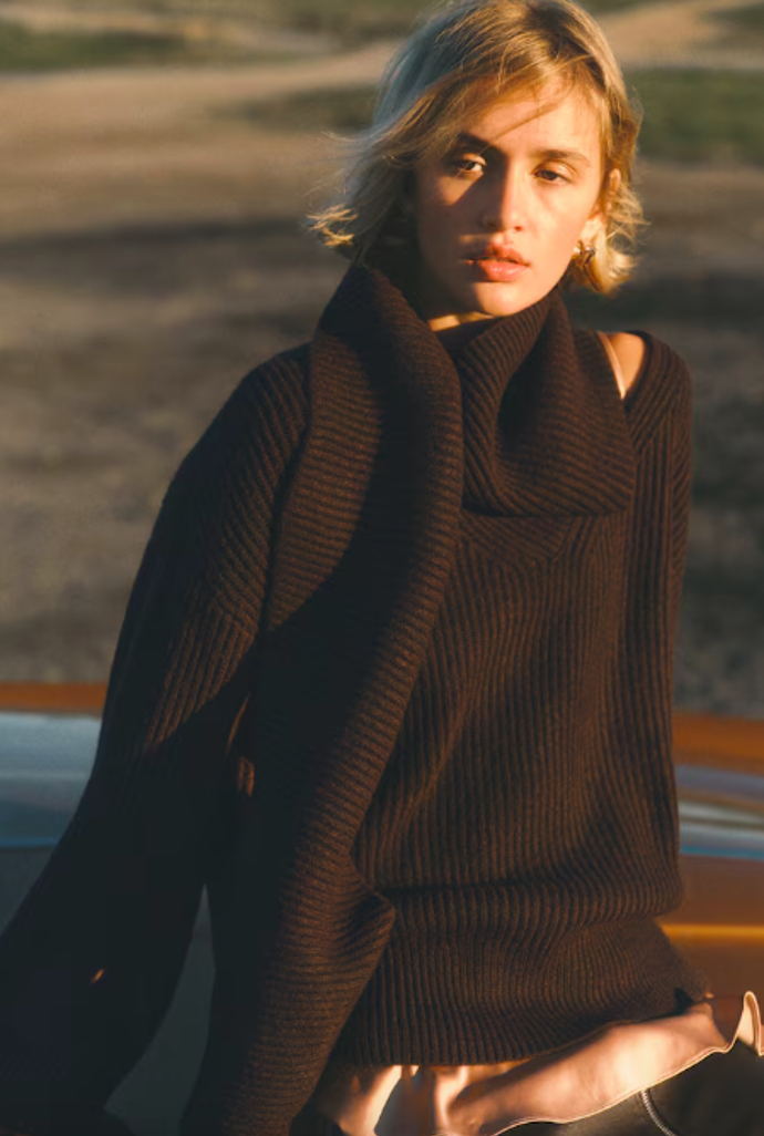 H&M, 1049 Kč
H&M, 1049 Kč