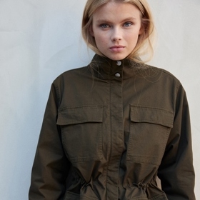 H&M, 1199 Kč
H&M, 1199 Kč