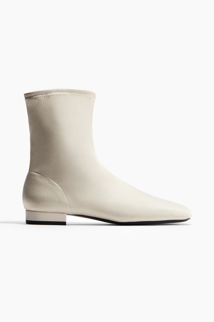 Kotníkové boty, H&M, 979 Kč
